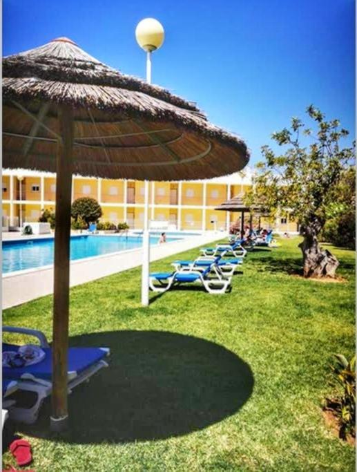 Penthouse With Sea View & Private Terrace Appartement Guia  Buitenkant foto