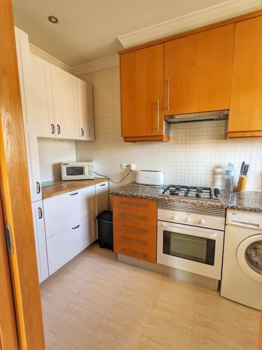 Penthouse With Sea View & Private Terrace Appartement Guia  Buitenkant foto